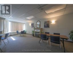 609 - 521 RIVERSIDE DRIVE - 35