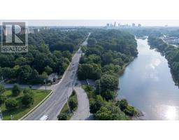 609 - 521 RIVERSIDE DRIVE - 9