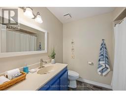 1031 GRIFFITH STREET - 18