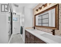 2 ASPEN AVENUE - 18