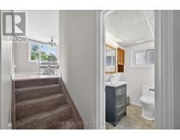 2 ASPEN AVENUE - 22