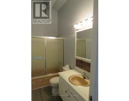 7 - 1002 KIPPS LANE - 12