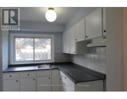 7 - 1002 KIPPS LANE - 4
