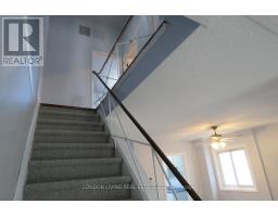7 - 1002 KIPPS LANE - 6