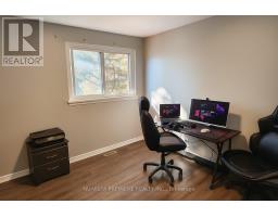 344 HOMESTEAD COURT N - 9