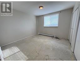 702 - 563 MORNINGTON AVENUE - 10