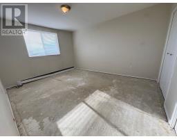 702 - 563 MORNINGTON AVENUE - 12