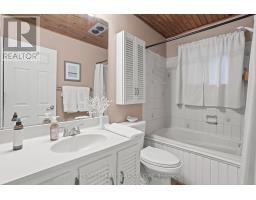 384 BRIARHILL AVENUE - 27