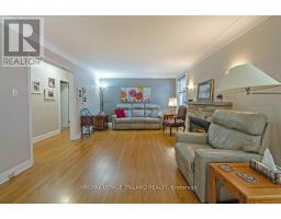 236 SUNSET DRIVE - 12