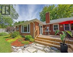 236 SUNSET DRIVE - 31