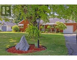 236 SUNSET DRIVE - 4