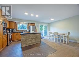 747 WESTBURY CRESCENT - 10