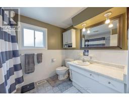 747 WESTBURY CRESCENT - 19