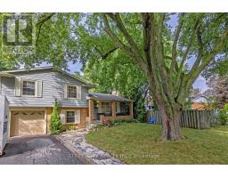 747 WESTBURY CRESCENT - 2