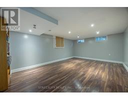 747 WESTBURY CRESCENT - 24