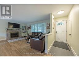 747 WESTBURY CRESCENT - 5