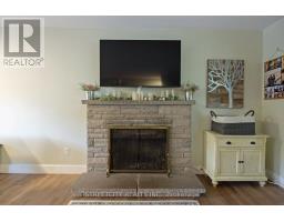 747 WESTBURY CRESCENT - 8