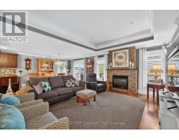 474 MACDONALD STREET - 12