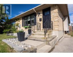 19 CARRIE CRESCENT - 3