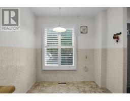60 - 634 WONDERLAND ROAD S - 7
