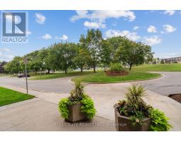 504 - 931 WONDERLAND ROAD S - 22