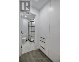 890 VISCOUNT ROAD - 20