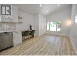 890 VISCOUNT ROAD - 22