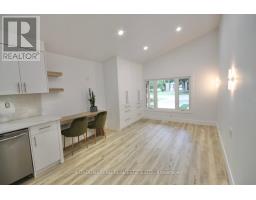 890 VISCOUNT ROAD - 25