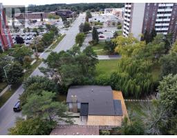 890 VISCOUNT ROAD - 33