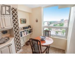 1401 - 389 DUNDAS STREET - 14