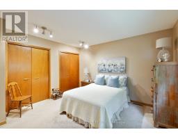 18 BENEDICT COURT - 15