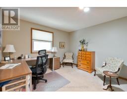 18 BENEDICT COURT - 16