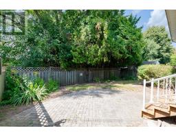 18 BENEDICT COURT - 27