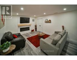 22 PITTAO PLACE - 17