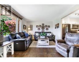 388 LARRY STREET - 5