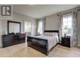 8 OAK STREET - 12