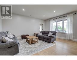 8 OAK STREET - 4