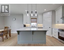 8 OAK STREET - 8