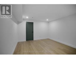 28 - 70 FIDDLERS GREEN ROAD - 23