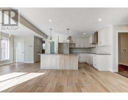 LOT 7 MACLEOD COURT - 8