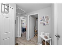 18 - 166 SOUTHDALE ROAD W - 10