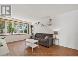 7 UPCOTT CRESCENT - 9