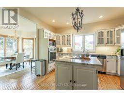 1 LANSDOWNE PARK CRESCENT - 16