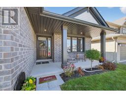 17 DUNNING WAY - 3