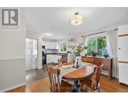 40 HAWKESBURY AVENUE - 9