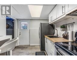164 CLARA CRESCENT - 22