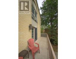 12 - 1399 COMMISSIONERS ROAD W - 15