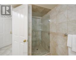 12 - 1399 COMMISSIONERS ROAD W - 18