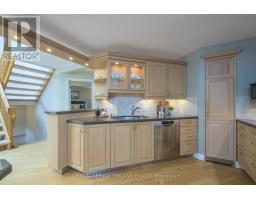 12 - 1399 COMMISSIONERS ROAD W - 27