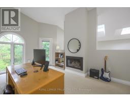 12 - 1399 COMMISSIONERS ROAD W - 41